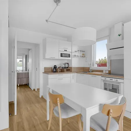 アパート Bright With Parking And Wifi