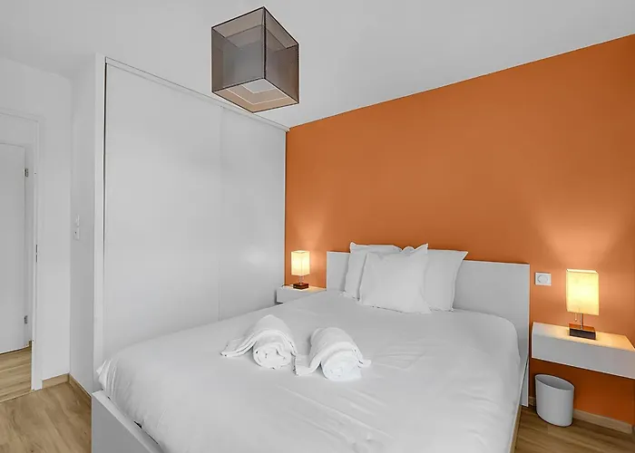 公寓 Bright With Parking And Wifi *