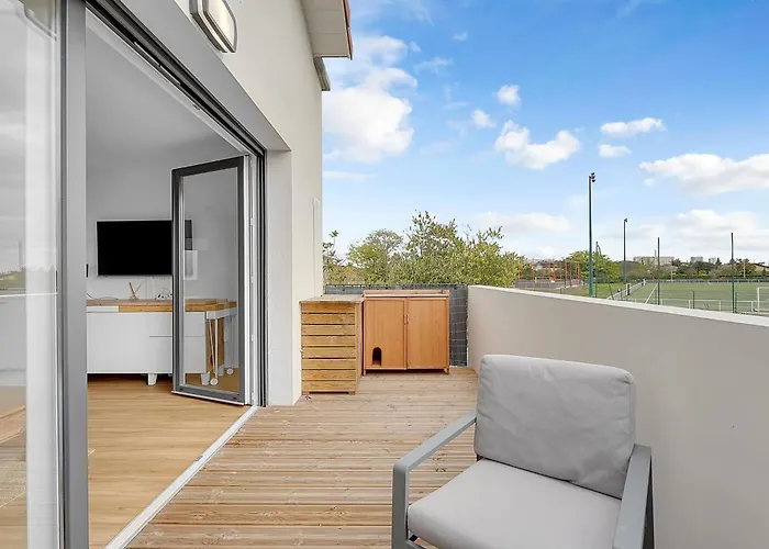 Bright With Parking And Wifi 公寓