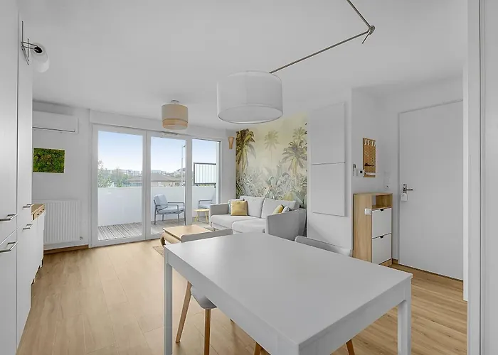 Bright With Parking And Wifi 圖盧茲